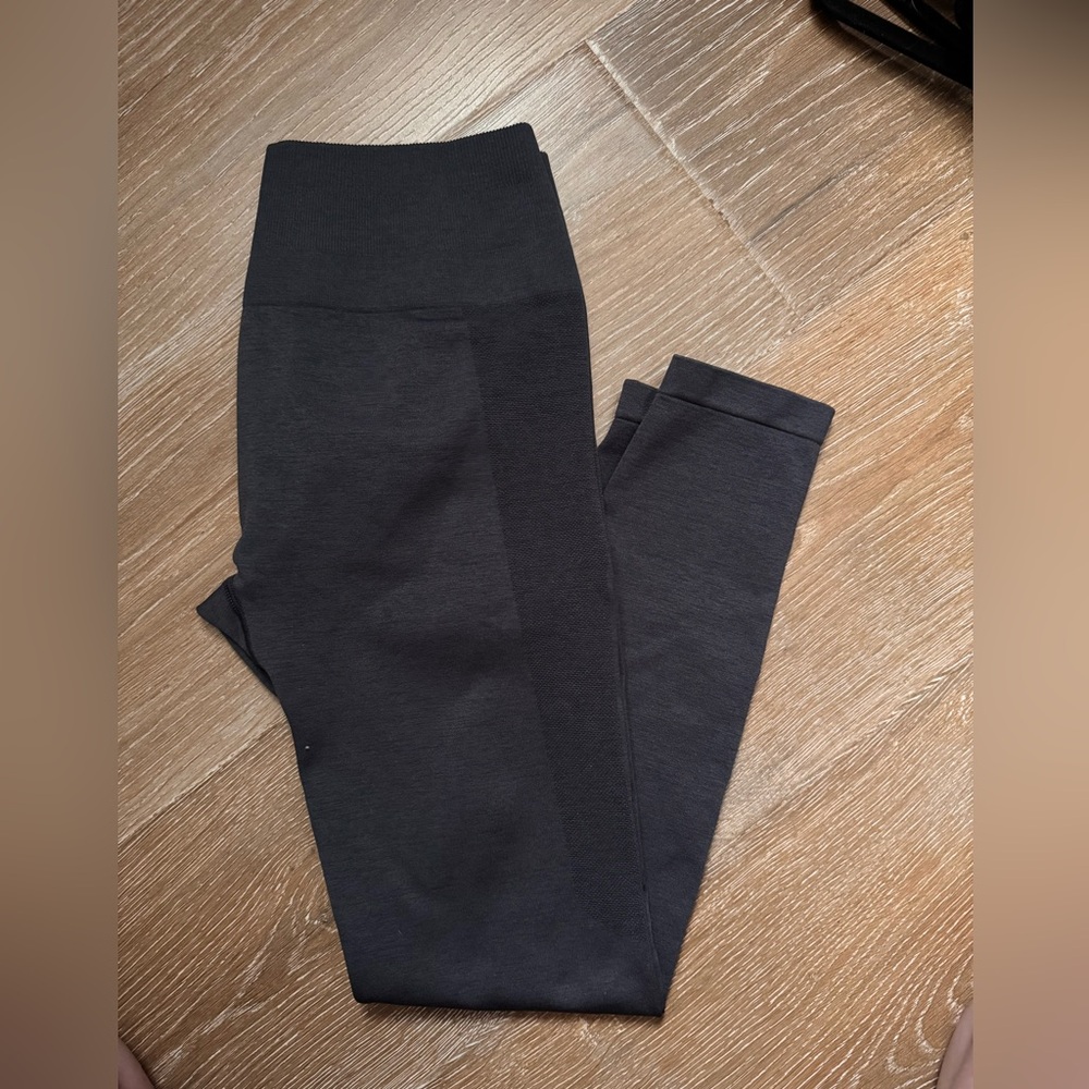 Scrunch butt leggings